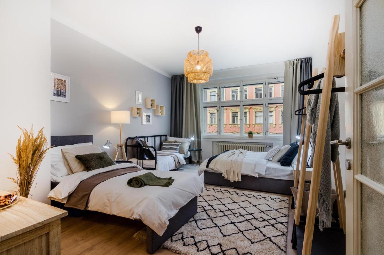Apt In Prague Charles Bridge 1Km By Michal&Friends Extérieur photo